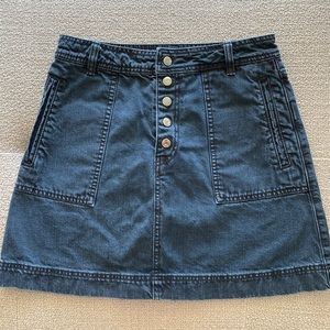 Free People Black Denim buttoned skirt excellent condition